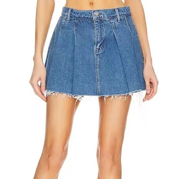 Lovers and Friends Revolve Angel California Denim Jean Pleated Mini Skirt XS - Picture 1 of 10